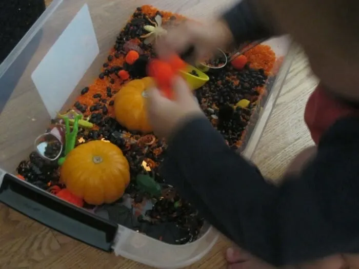 Easy Halloween Sensory Tub for Toddlers
