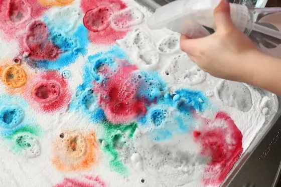 Food Coloring and Baking Soda Science Experiment