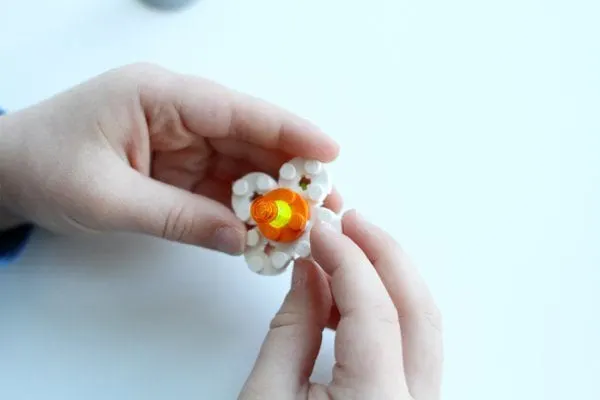 DIY Lego Mother's Day Gift - Simple Flower