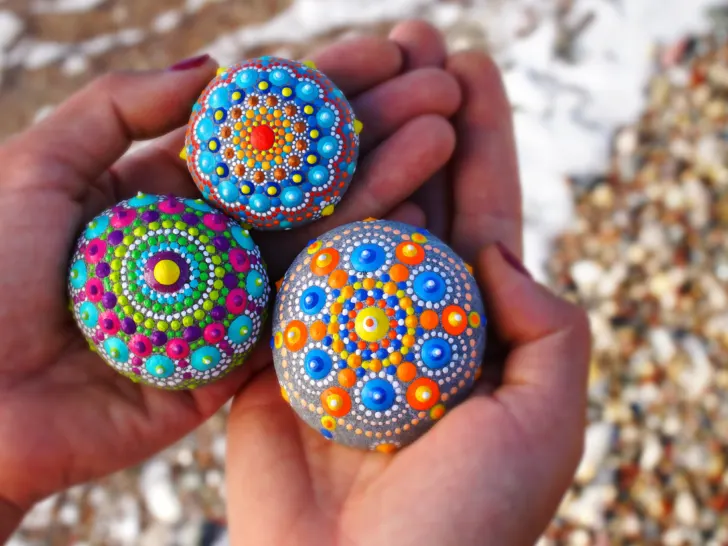 mandala rock painting